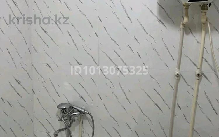 1-комнатная квартира · 38.7 м² · 1/5 этаж, Сортировка, Жекибаева 148 за 5.8 млн ₸ в Караганде, Алихана Бокейханова р-н — фото 2