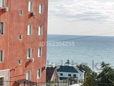 2-бөлмелі пәтер · 80 м² · 2/5 қабат, 15-ш/а. 41Б, бағасы: 26.5 млн ₸ в Актау, 15-й мкр
