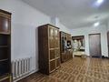 3-комнатная квартира, 70 м², 4/4 этаж помесячно, Абая за 120 000 〒 в Талдыкоргане