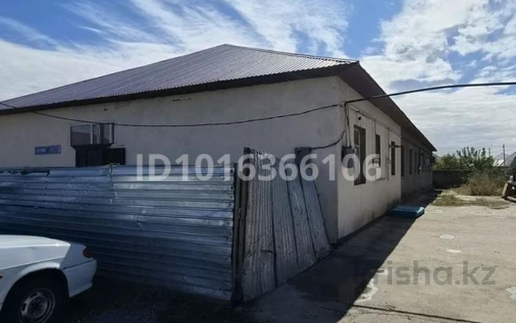 Отдельный дом · 12 комнат · 200 м² · 8 сот., мкр Самал-3 12 за 55 млн ₸ в Шымкенте, Абайский р-н — фото 2