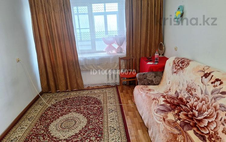 1-бөлмелі пәтер · 35 м² · 5/9 қабат, мкр 12 18, бағасы: 12 млн ₸ в Актобе — фото 2