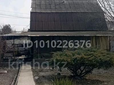 Дача · 3 комнаты · 66.4 м² · 8.4 сот., Арычная 82 за 13 млн ₸ в Байсерке