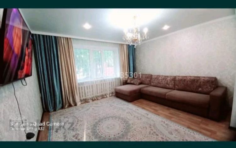 3-комнатная квартира · 64 м² · 1/9 этаж, Шугаева 171 2 за 20 000 ₸ в Семее — фото 4
