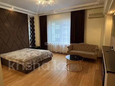 1-бөлмелі пәтер, 50 м², 11/20 қабат ай сайын, Ходжанова 78, бағасы: 450 000 〒 в Алматы, Бостандыкский р-н