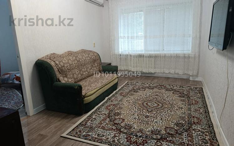 2-комнатная квартира · 40 м² · 2/5 этаж, мкр Центральный, Алипова 2 за 13 млн ₸ в Атырау — фото 5