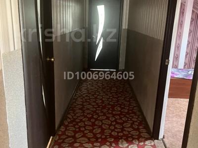 Отдельный дом · 9 комнат · 350 м² · 1300 сот., Максот Тснкыбаев 137 — В сторону переезда ближе к вокзалу за 25 млн 〒 в Кульсары