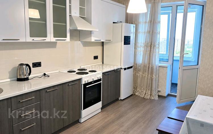 1-комнатная квартира · 48 м² · 12/15 этаж, Ракымжан Кошкарбаев 37 за 220 000 ₸ в Астане, Алматы р-н — фото 2