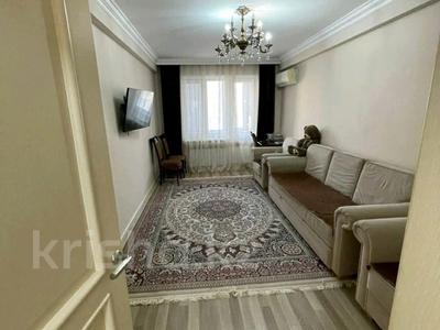 2-бөлмелі пәтер · 58 м² · 4/6 қабат, мкр Строитель 37, бағасы: 100 000 〒 в Уральске