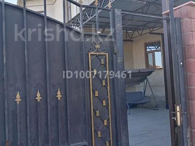 Отдельный дом · 6 комнат · 350 м², Есенберлина 12 — Бекшора за 700 000 〒 в 