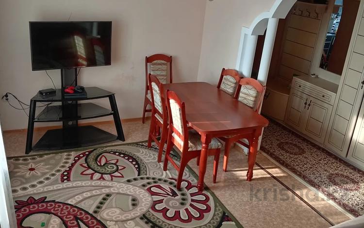 3-комнатная квартира · 64 м² · 9/10 этаж, Новостройка 5 за 29 млн ₸ в Семее — фото 2
