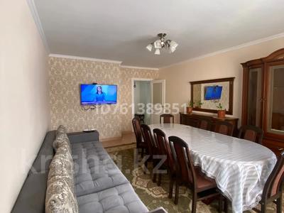 3-бөлмелі пәтер · 85 м² · 4/9 қабат, Ақкент ш/а. 16 — 182 мектептің тура жанында орналасқан, бала- бақша да өте жақын, үй жылы, жайлы, көршілер тыныш., бағасы: 50 млн ₸ в Алматы, Алатауский р-н