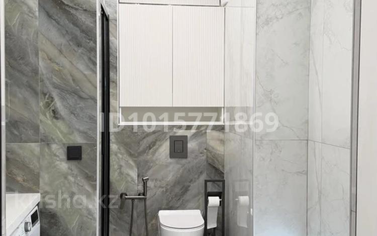 2-комнатная квартира · 80 м² · 6/10 этаж, Тобеби 285/8,К.20. 6/9 — Төлеби + Өтеген батыр за 520 000 ₸ в Алматы, Ауэзовский р-н — фото 2