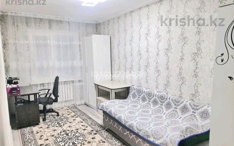 2-бөлмелі пәтер · 48 м² · 5/5 қабат, 11-й микрорайон, Уалиханова 192б, бағасы: 16 млн ₸ в Шымкенте, Енбекшинский р-н — фото 2