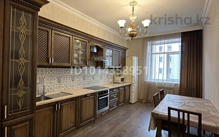 2-комнатная квартира · 106 м², Мәңгілік Ел — Мангилик ел-Орынбор за 420 000 ₸ в Астане, Есильский р-н — фото 2