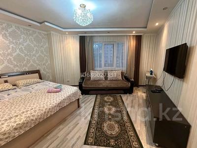 1-комнатная квартира · 45 м² · посуточно, мкр Комсомольский, Сарайшык 5е за 15 000 〒 в Астане, Есильский р-н