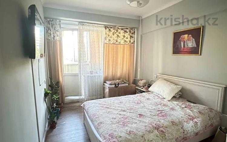3-комнатная квартира · 72 м² · 4/6 этаж, Кунаева 49 за 60.6 млн ₸ в Алматы, Медеуский р-н — фото 2