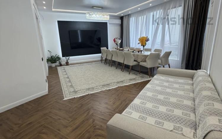 4-комнатная квартира · 170 м² · 4/22 этаж, Аль-Фараби за 245 млн ₸ в Алматы, Бостандыкский р-н — фото 25