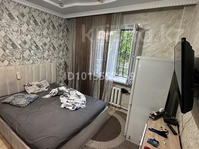 3 бөлме · 56 м² · 1/4 қабат, Ақсай-2 ш/а. 59 — Толе би сайна, бағасы: 75 000 ₸ в Алматы, Ауэзовский р-н