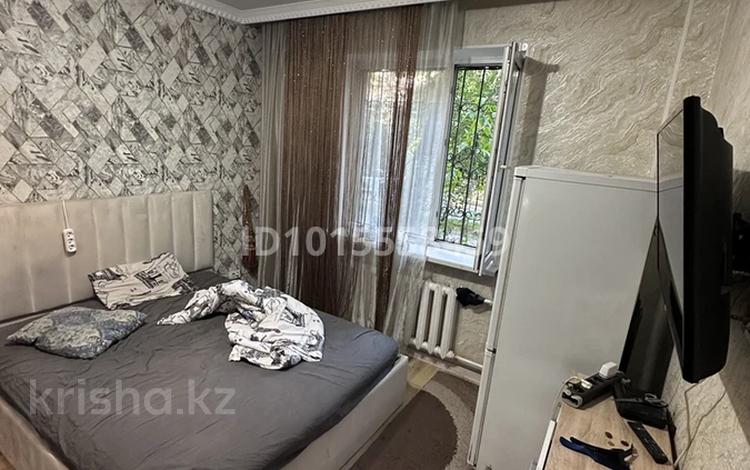 3 бөлме · 56 м² · 1/4 қабат, Ақсай-2 ш/а. 59 — Толе би сайна, бағасы: 75 000 ₸ в Алматы, Ауэзовский р-н — фото 2
