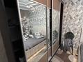 3 бөлме · 56 м² · 1/4 қабат, Ақсай-2 ш/а. 59 — Толе би сайна, бағасы: 75 000 ₸ в Алматы, Ауэзовский р-н — фото 2
