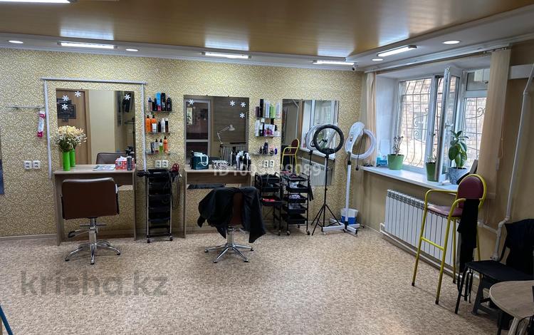 Салоны красоты · 6 м² за 35 000 ₸ в Караганде, Алихана Бокейханова р-н — фото 2