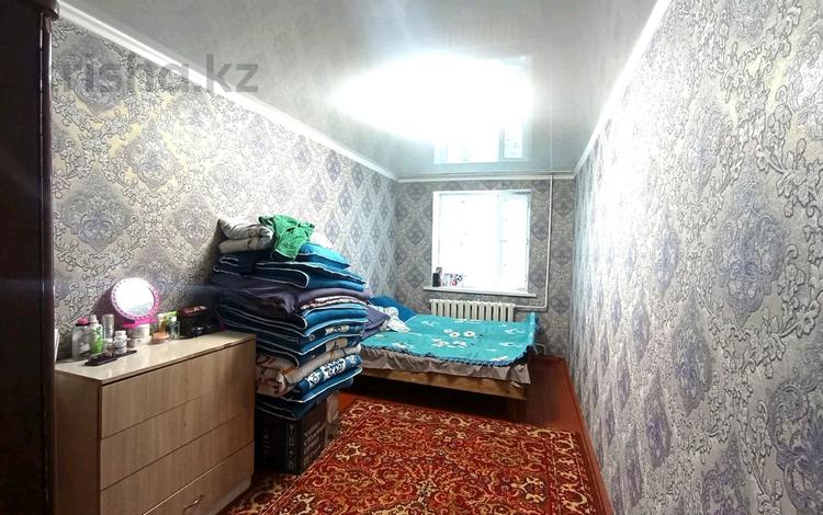 2-комнатная квартира, 45 м², 2/5 этаж, Улан 14 за 12.8 млн 〒 в Талдыкоргане, военный городок Улан — фото 2