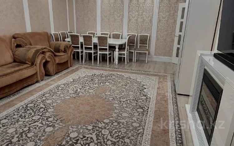 4-комнатная квартира, 157 м², 1/5 этаж, мкр. Алтын орда за 85 млн 〒 в Актобе, мкр. Алтын орда — фото 2
