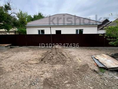 Отдельный дом · 4 комнаты · 128 м² · 4 сот., ул. Шакира Жексенбаева 48 за 37 млн ₸ в Уральске