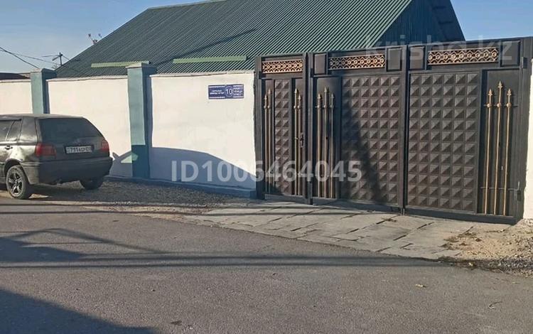 Отдельный дом · 3 комнаты · 600 м² · 6 сот., 2 переулок Акмолда батыр 10 за 16 млн 〒 в Таразе — фото 2