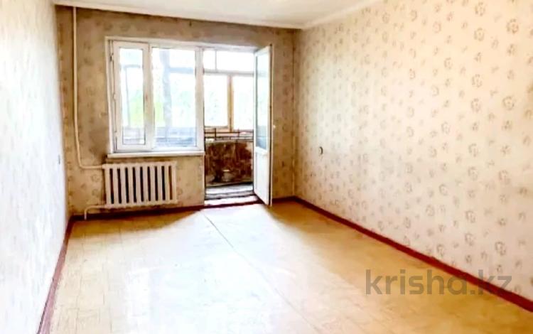 2-комнатная квартира · 45 м² · 2/5 этаж, 4 МКР. ЖАСТАР — ВОЗЛЕ ШКОЛЫ # 14