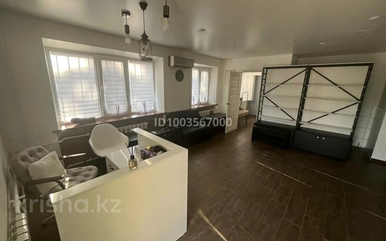 Свободное назначение, офисы, салоны красоты · 48 м² за 23.5 млн 〒 в Рудном — фото 19