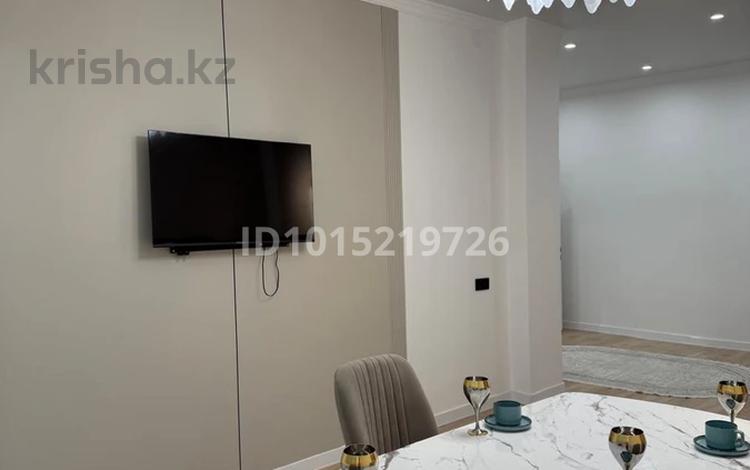 2-комнатная квартира · 60 м² · 9/15 этаж, Айтеке би 113 за 300 000 ₸ в Атырау — фото 2