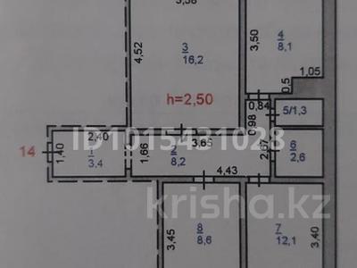 3-бөлмелі пәтер · 60 м² · 3/9 қабат, Бухар Жырау 11/1 — Манакбай, бағасы: 30 млн ₸ в Павлодаре