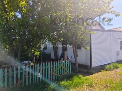 Отдельный дом · 4 комнаты · 110 м² · 10 сот., Набережная 46 за 13 млн ₸ в Рахымжана кошкарбаевой