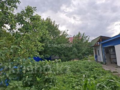Часть дома · 3 комнаты · 100 м² · 54 сот., Торайғыров 8/2 — Қонайев көшесінің қиылысы за 8 млн ₸ в Зайсане