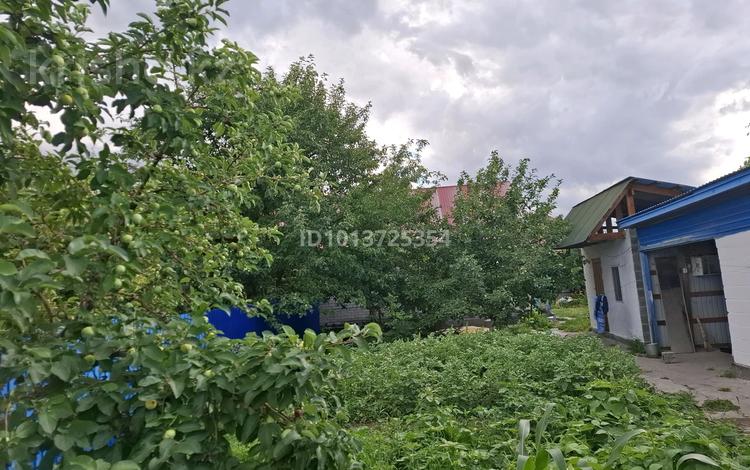 Часть дома · 3 комнаты · 100 м² · 54 сот., Торайғыров 8/2 — Қонайев көшесінің қиылысы за 8 млн ₸ в Зайсане — фото 2