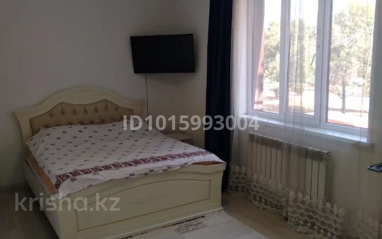1-бөлмелі пәтер · 45 м² · 3/6 қабат, Басенова 27а, бағасы: 240 000 ₸ в Алматы, Бостандыкский р-н — фото 2