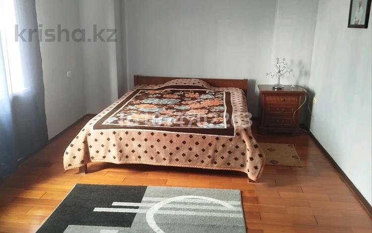1 комната · 20 м² · 2/2 этаж, мкр Таусамалы, С/о Жадыра 10 — Джандосова угол ул. Рахымбай Ханалы за 80 000 ₸ в Алматы, Наурызбайский р-н — фото 2