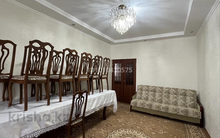 2-бөлмелі пәтер · 48.2 м² · 4/5 қабат, Акбулак ш/а. 33, бағасы: 17.5 млн ₸ в Таразе, мкр Акбулак — фото 2