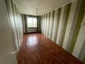 2-комнатная квартира, 44.8 м², 5/5 этаж, 26 квартал за 6.8 млн 〒 в Шахтинске — фото 2