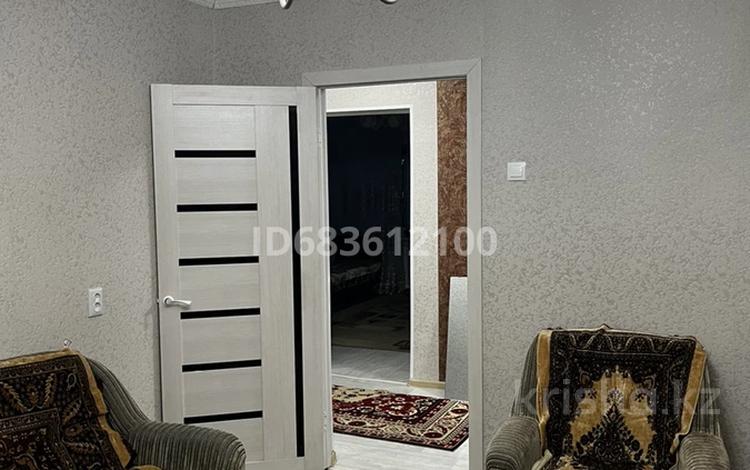 2-бөлмелі пәтер, 45 м², 5/6 қабат ай сайын, Назарбаева 2В, бағасы: 130 000 〒 в Кокшетау — фото 2