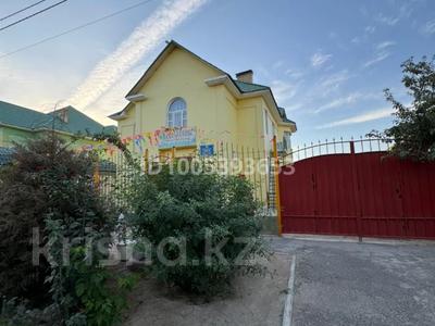 Свободное назначение, офисы, магазины и бутики, склады, общепит, салоны красоты, бани, гостиницы и зоны отдыха, медцентры и аптеки, образование, развлечения · 246.6 м² за 95 млн 〒 в Шымкенте