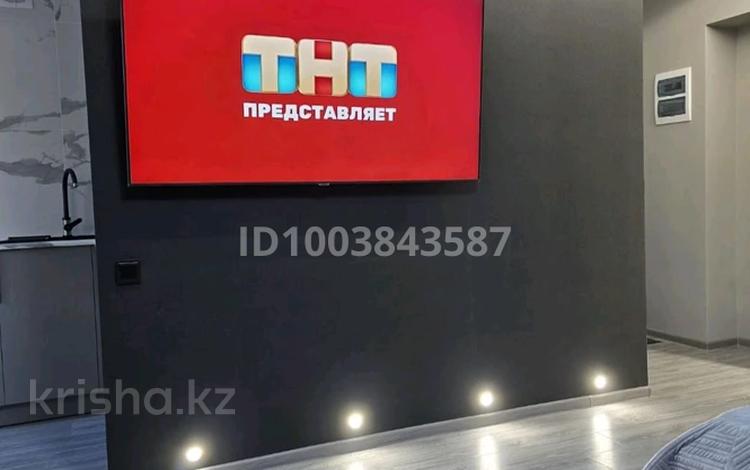 1-бөлмелі пәтер · 32.5 м² · 3/5 қабат, Назарбаева 3 — Дворец спорта, бағасы: 3 000 〒 в Усть-Каменогорске, Ульбинский — фото 2