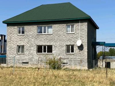Отдельный дом · 6 комнат · 394 м² · 18 сот., Момышулы за 70 млн ₸ в Кызылкайрат