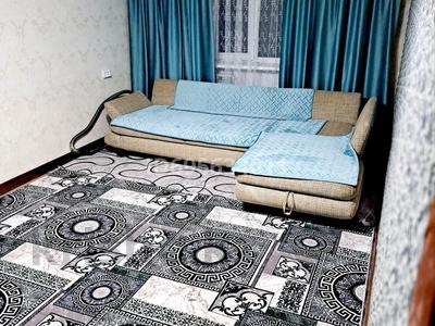 2-комнатная квартира · 50 м² · 2/3 этаж, Байтурсынова 9 — Тауке хана за 12 000 ₸ в Шымкенте, Аль-Фарабийский р-н