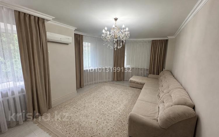 3-бөлмелі пәтер · 80 м² · 2/5 қабат, Бараева 13 — Республика Бараева, бағасы: 48 млн ₸ в Астане, р-н Байконур — фото 2