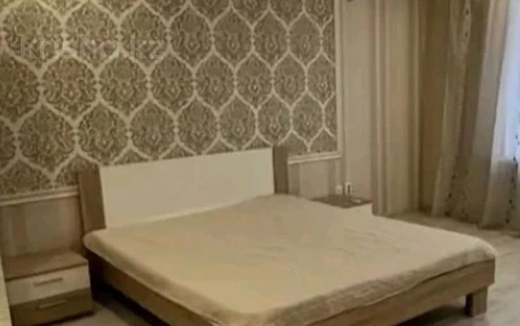 1-комнатная квартира · 50 м² · 8/8 этаж, мкр. Алтын орда, Санкибай Батыра 40/3 — ЖК Альтаир, БЦ Капитал Плаза за 150 000 ₸ в Актобе — фото 2