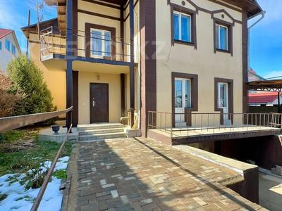 Отдельный дом · 5 комнат · 208 м² · 10 сот., мкр Таусамалы 39 за ~ 90 млн 〒 в Алматы, Наурызбайский р-н