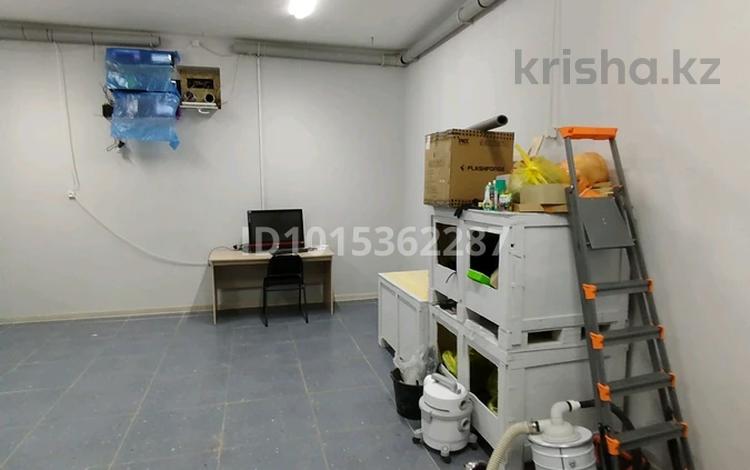 1-бөлмелі пәтер · 40 м² · 1/9 қабат, Райымбек Батыр 277, бағасы: 7 млн ₸ в  — фото 2