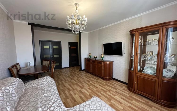 2-комнатная квартира · 60 м² · 11/12 этаж, Кошкарбаева 40